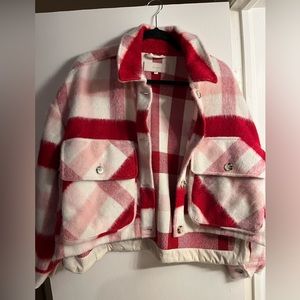 Pink, red and white cropped shacket